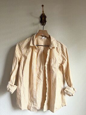 GAP Yellow and White Striped Shirt